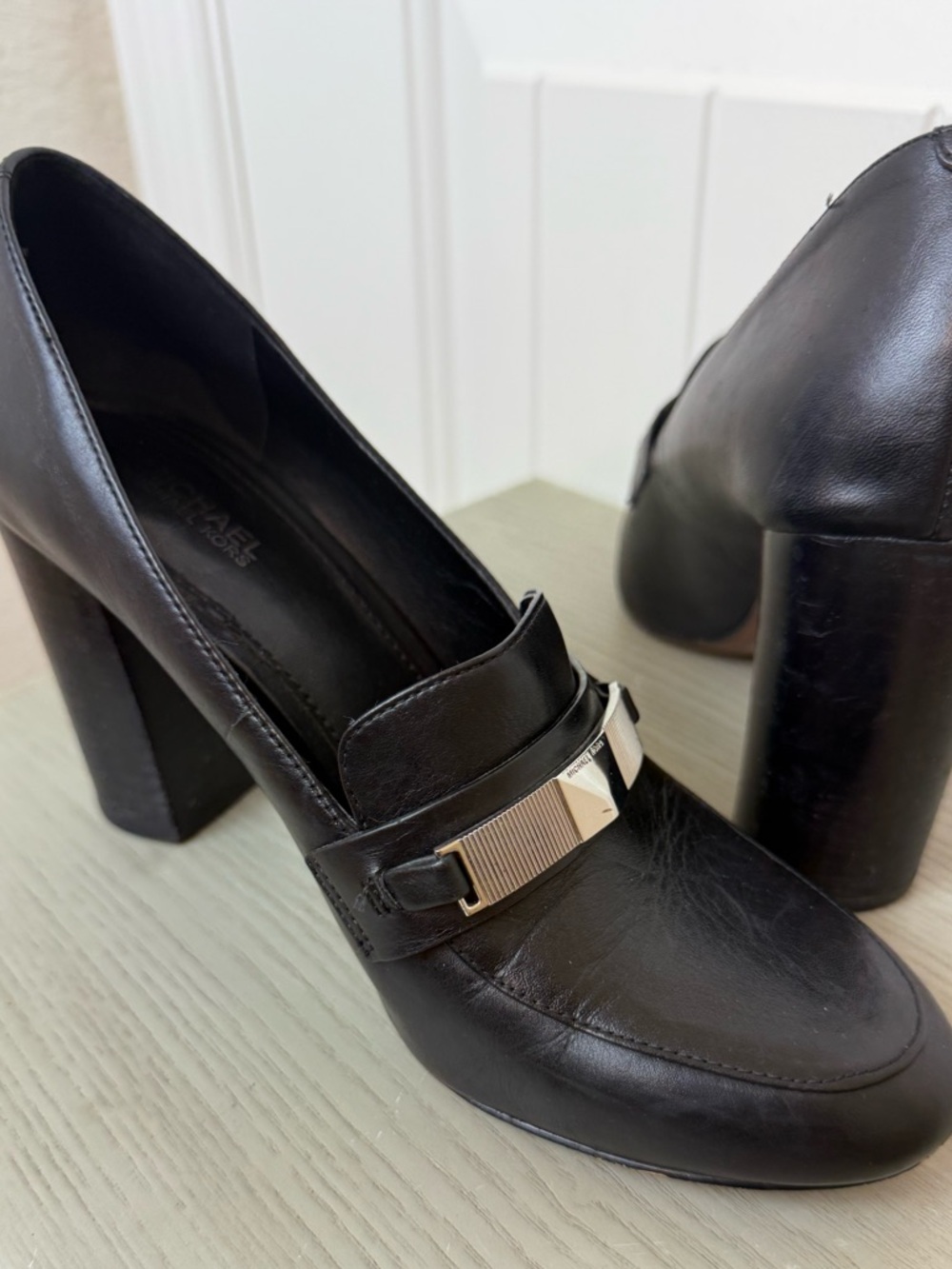 Michael Kors Black Leather Sheila Loafer Pump sz 7